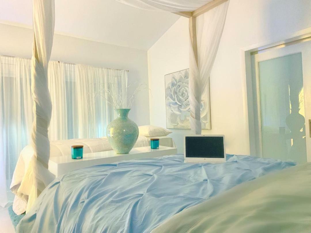 Mika'S Resort Governor's Harbour Ngoại thất bức ảnh