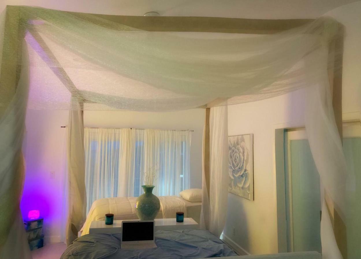 Mika'S Resort Governor's Harbour Ngoại thất bức ảnh